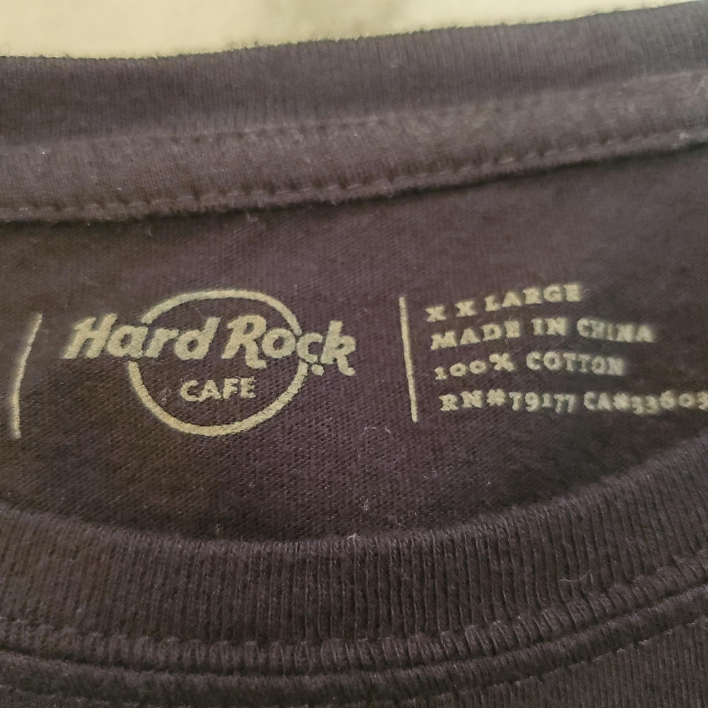 Hard Rock Cafe Cayman Islands jeweled T shirt XXL. - Picture 3 of 5